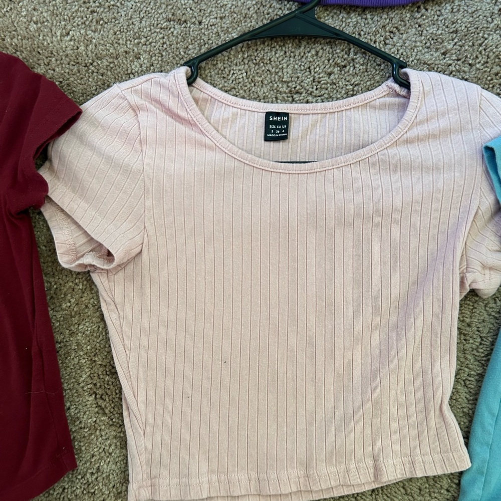 Women/junior crop top Bundle - Picture 3 of 16